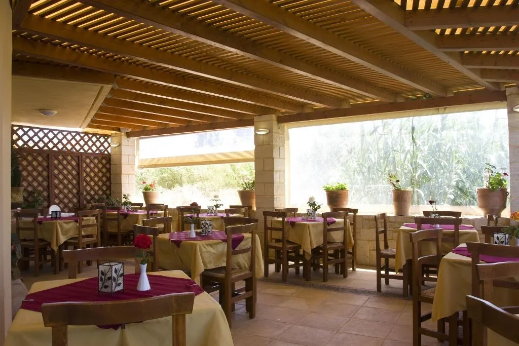 Restaurant, Futura, Crete
