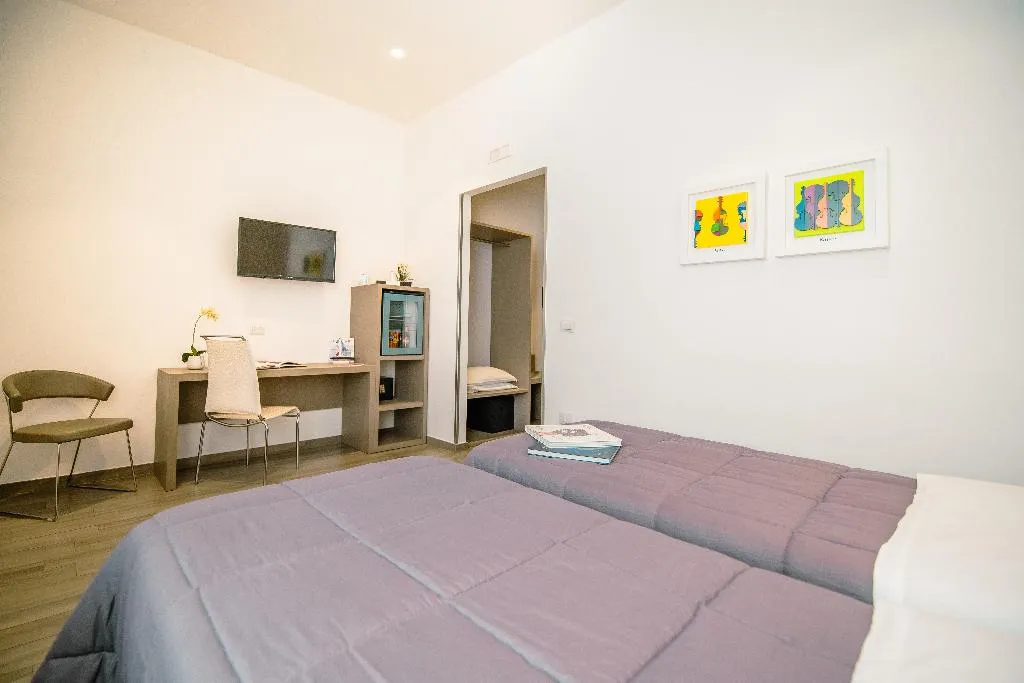 TWIN DELUXE Room, Hotel Bruman Salerno, Naples