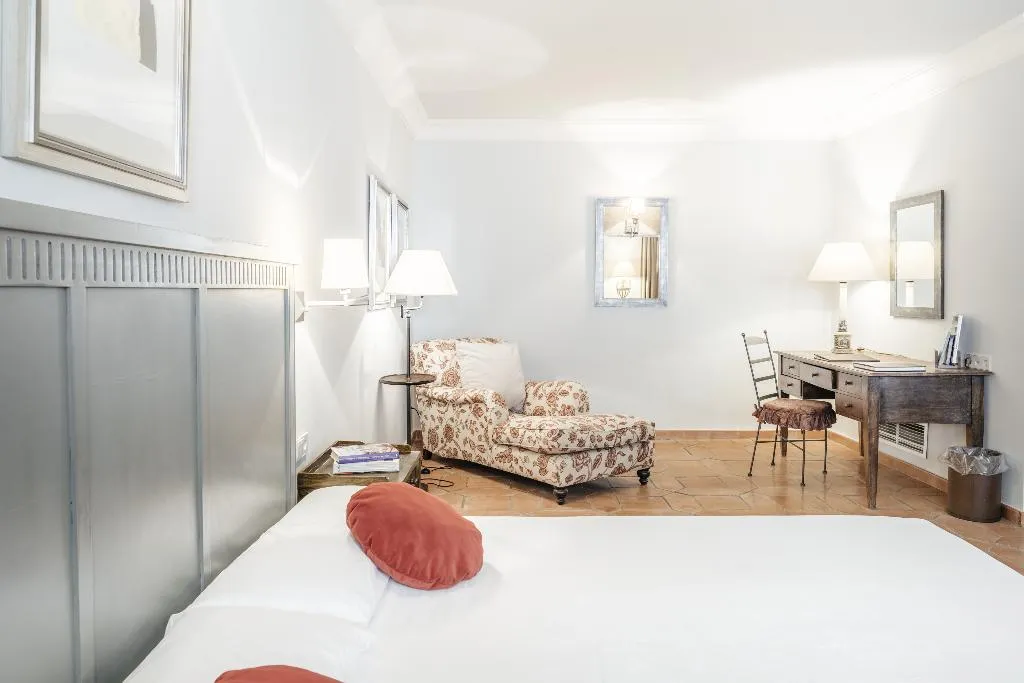 DOUBLE SUPERIOR Room, Parador de Zafra, Seville