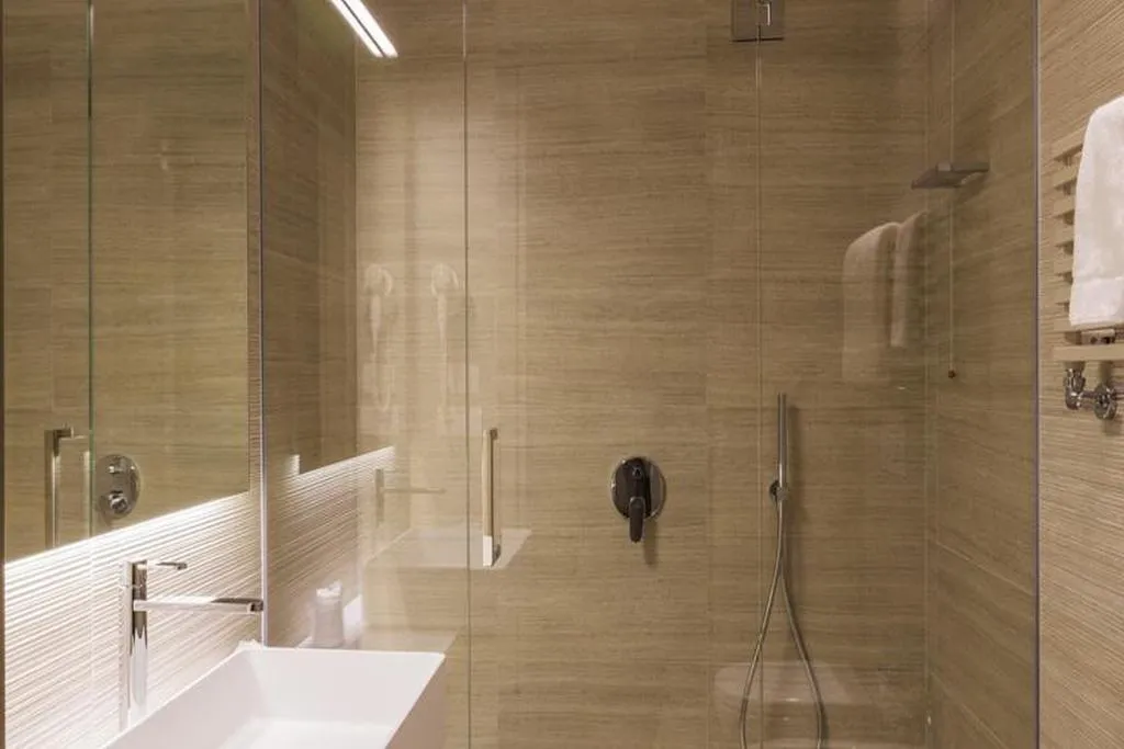 JUNIOR SUITE CAPACITY 3 Room, Hotel Glance In Florence, Florence