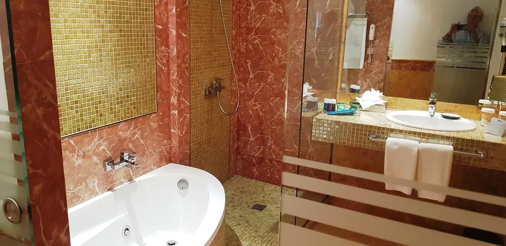 Double or Twin STANDARD Room, Lago Garden Apart-suites & Spa Hotel, Majorca