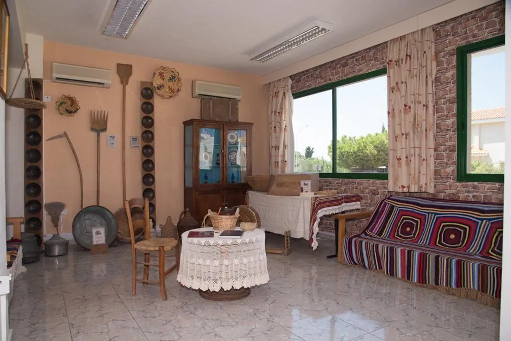 Lobby, Mandalena Hotel Apts, Cyprus
