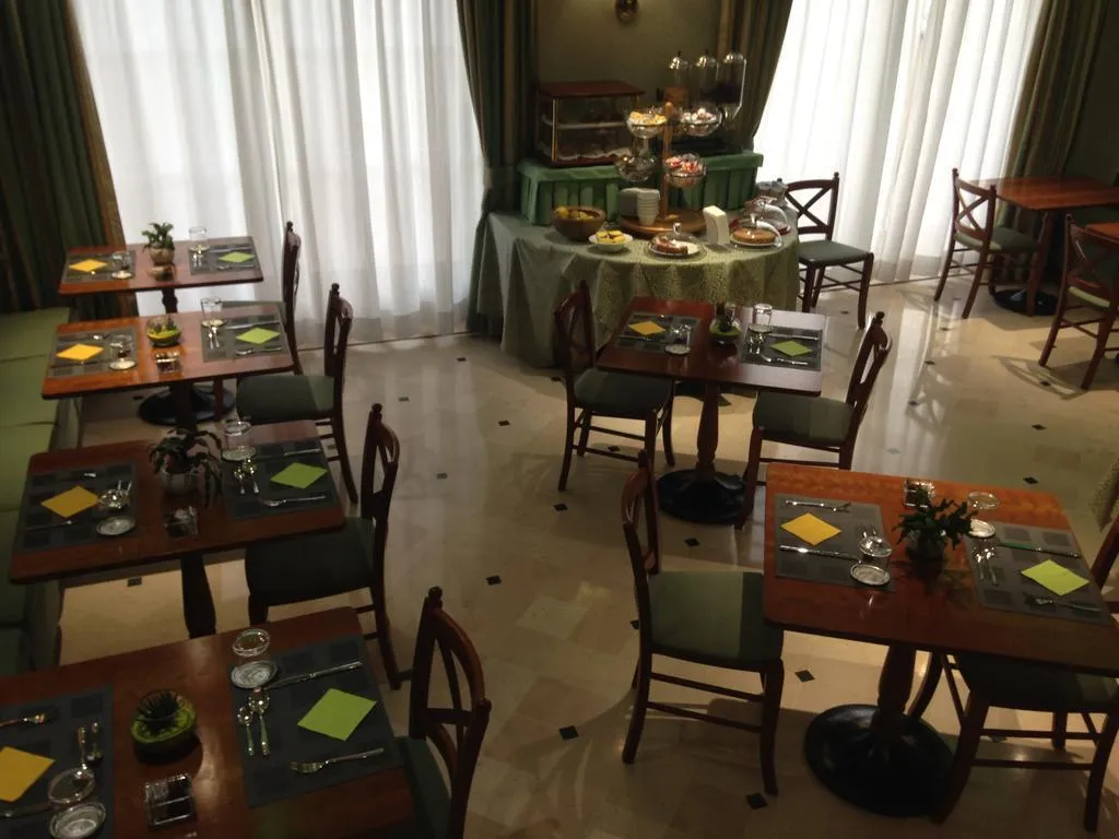 Bar, Green Park Hotel, Rome