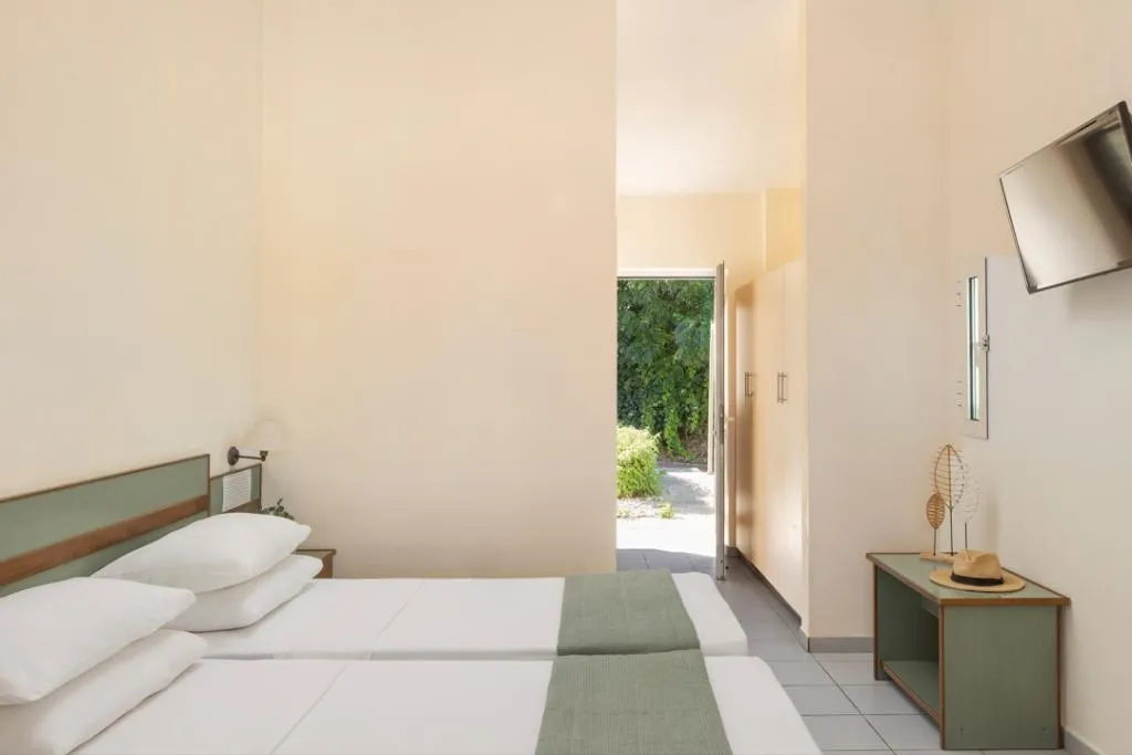 Double or Twin SIDE SEA VIEW Room, Porto Skala Hotel Village, Kefallinia