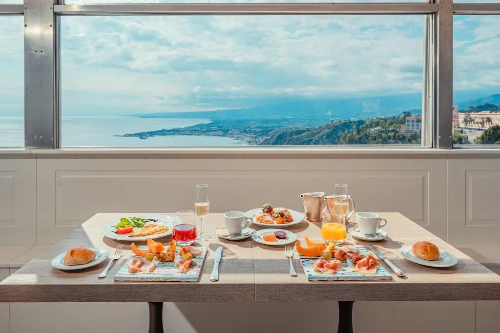 Restaurant, Villa Paradiso, Taormina