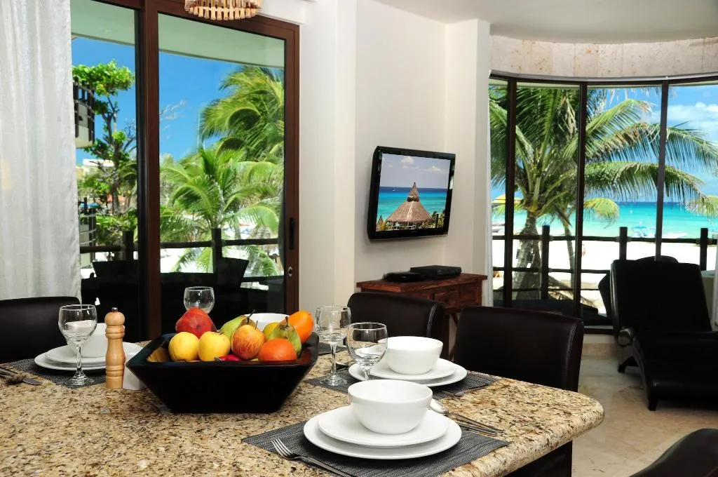 Room PREMIUM OCEAN VIEW Room, El Taj Ocean Front and Beachside Condo Hotel, Playa Del Carmen