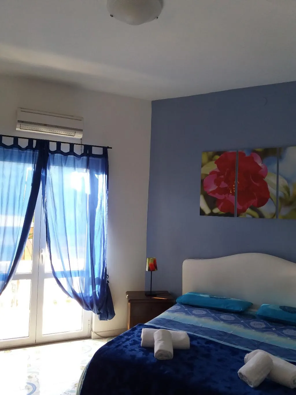 General view, Sorrento Town Suites, Naples