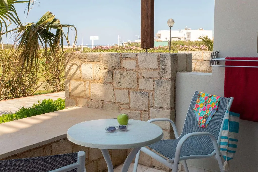 FAMILY ROOM GARDEN VIEW Room, Sol Marina Beach Crete, Crete