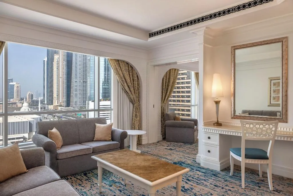 Room CLUB WITH VIEWS Room, Habtoor Grand Resort, Autograph Collection, Dubai