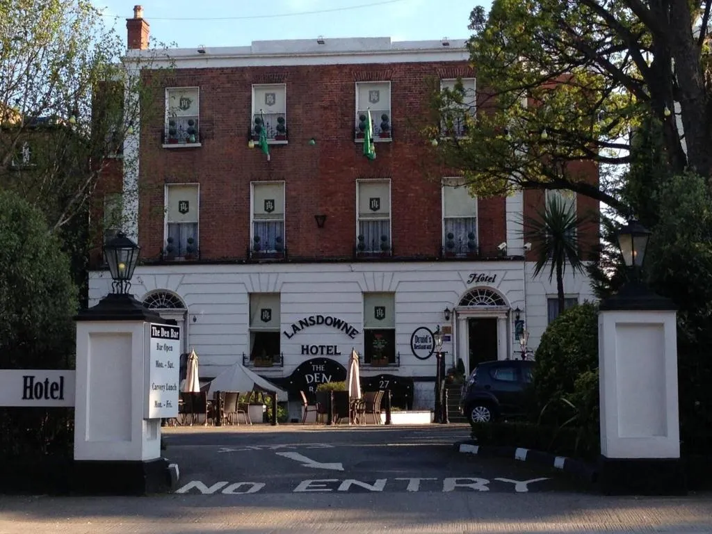 General view, The Lansdowne Hotel, Dublin