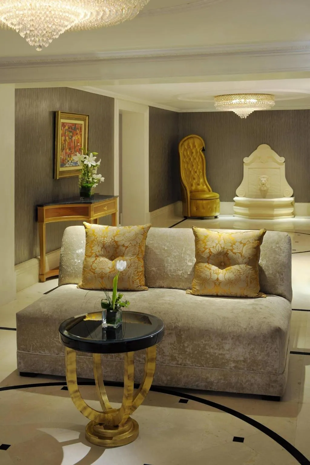 Room, Cairo Marriott hotel & Omar Khayyam Casino, Cairo