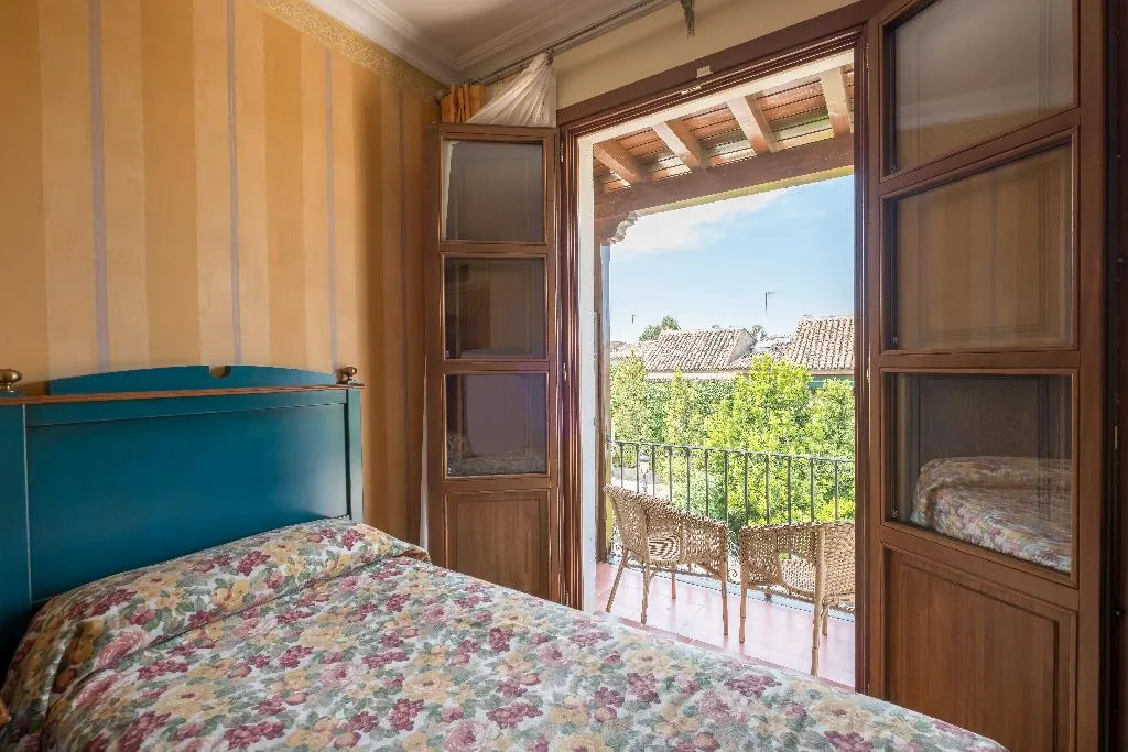 DOUBLE SINGLE USE STANDARD Room, Condesa de Chinchon, Madrid