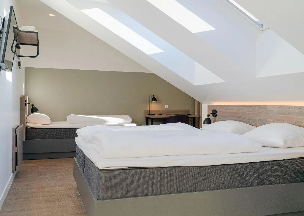 TRIPLE STANDARD Room, Copenhagen Go Hotel, Copenhagen