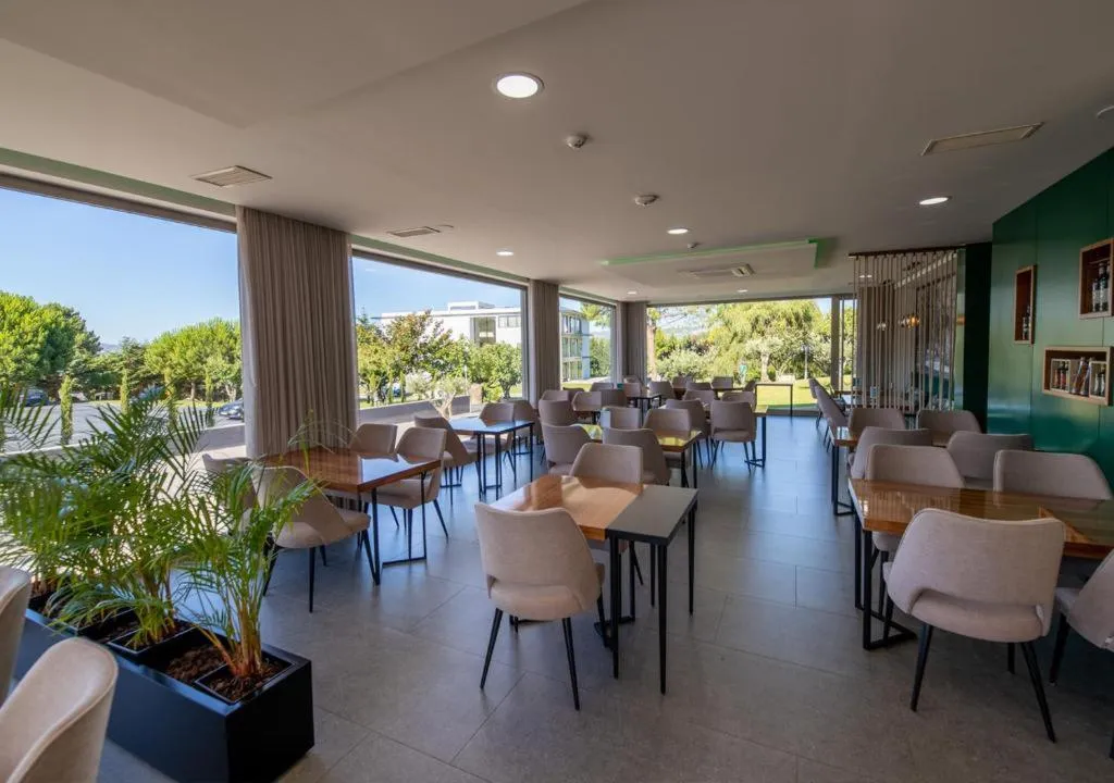 Restaurant, Olive Nature Hotel & SPA - Quinta Valle de Passos, Porto