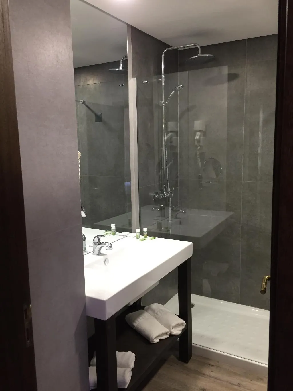 JUNIOR SUITE STANDARD Room, Euro Moniz, Madeira