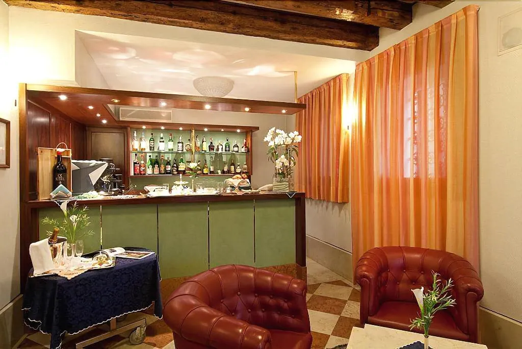 Bar, Foscari Palace, Venice