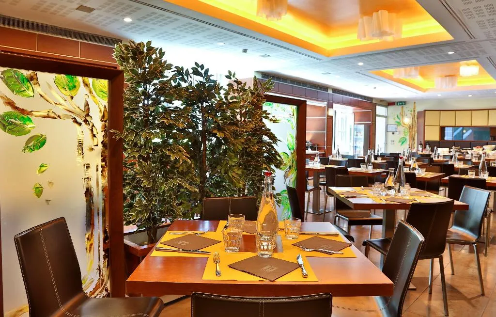 Restaurant, Best Western Plus Hotel Le Favaglie, Milan