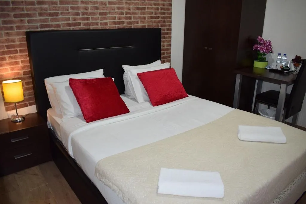 Room, Universo Romântico Guesthouse & Spa, Lisbon