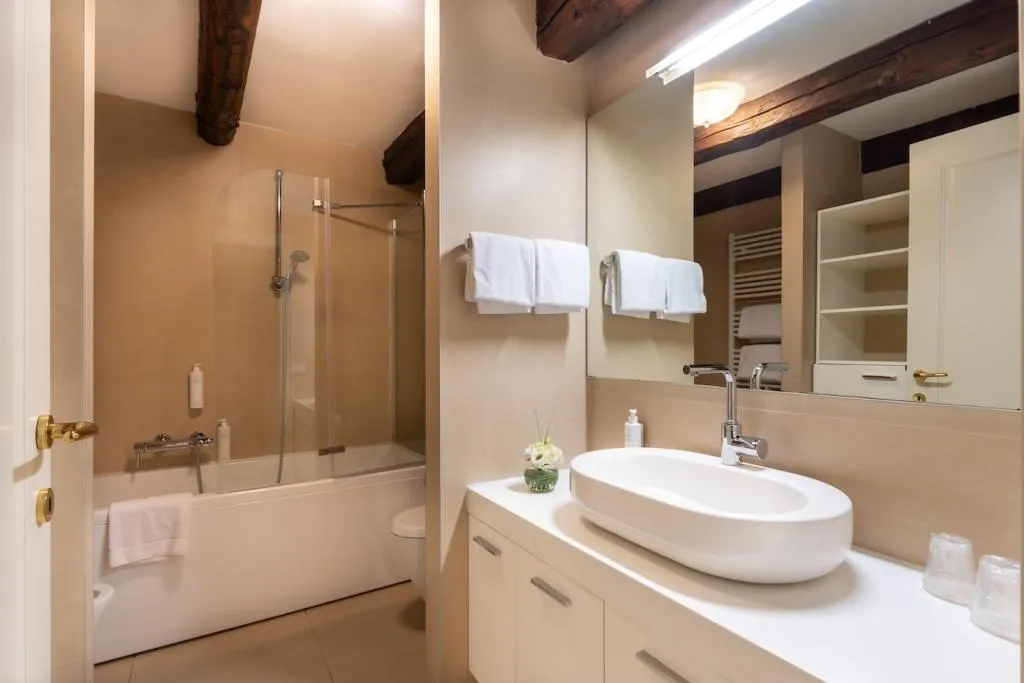 APARTMENT DELUXE Room, San Teodoro Palace  - Luxury Apartments, Venice