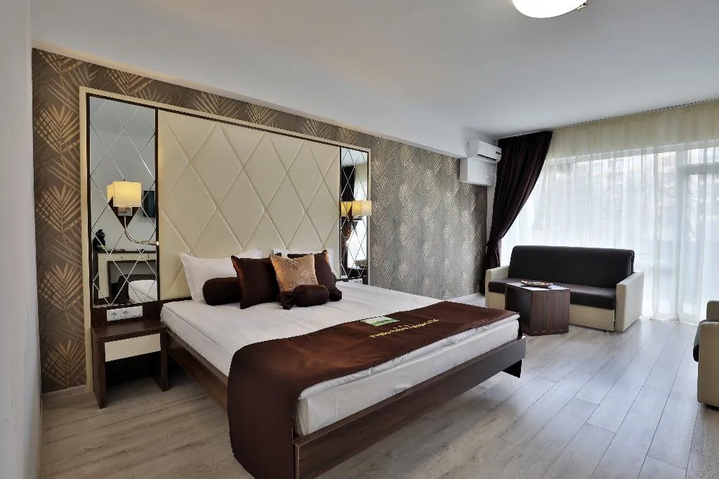 FAMILY ROOM DELUXE Room, Prestige Deluxe Hotel Aquapark Club, Varna