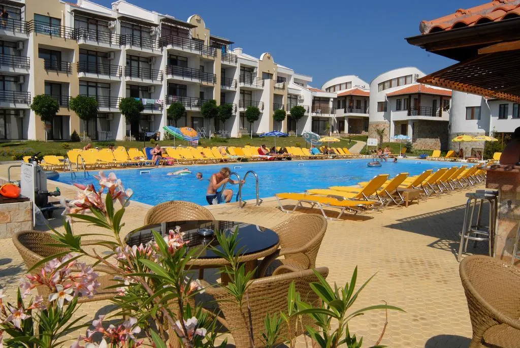 General view, Diamond Apartcomplex, Bourgas