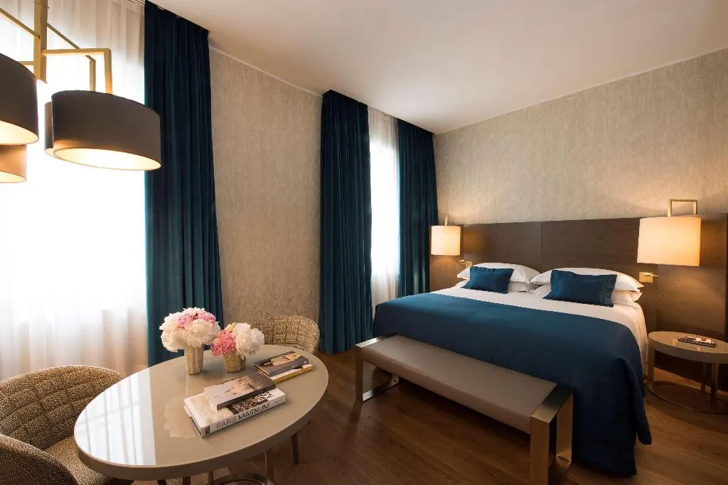Room, Rosa Grand Milano - Starhotels Collezione, Milan