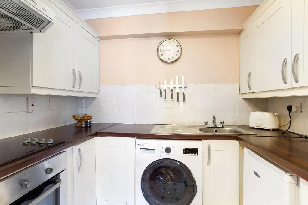 APARTMENT CAPACITY 6 Room, Drury Court Hotel, Dublin