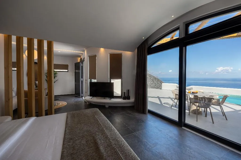 VILLA LUXURY ONE BEDROOM Room, Secret Path Luxury Villas, Santorini