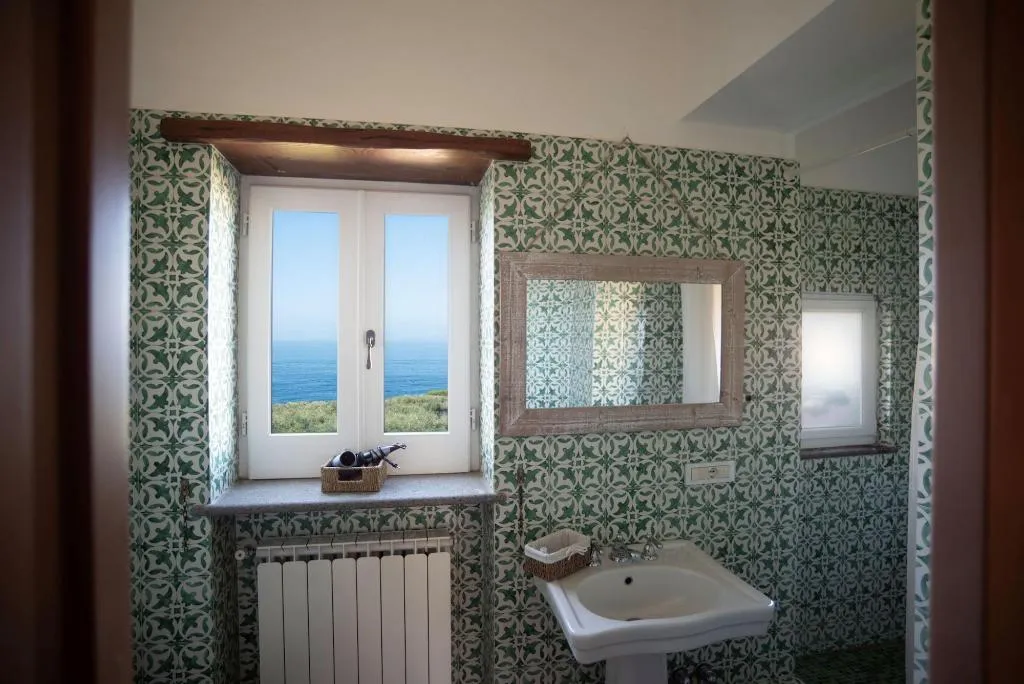 Room, Villa Puolo - With Private Sea Access, Naples