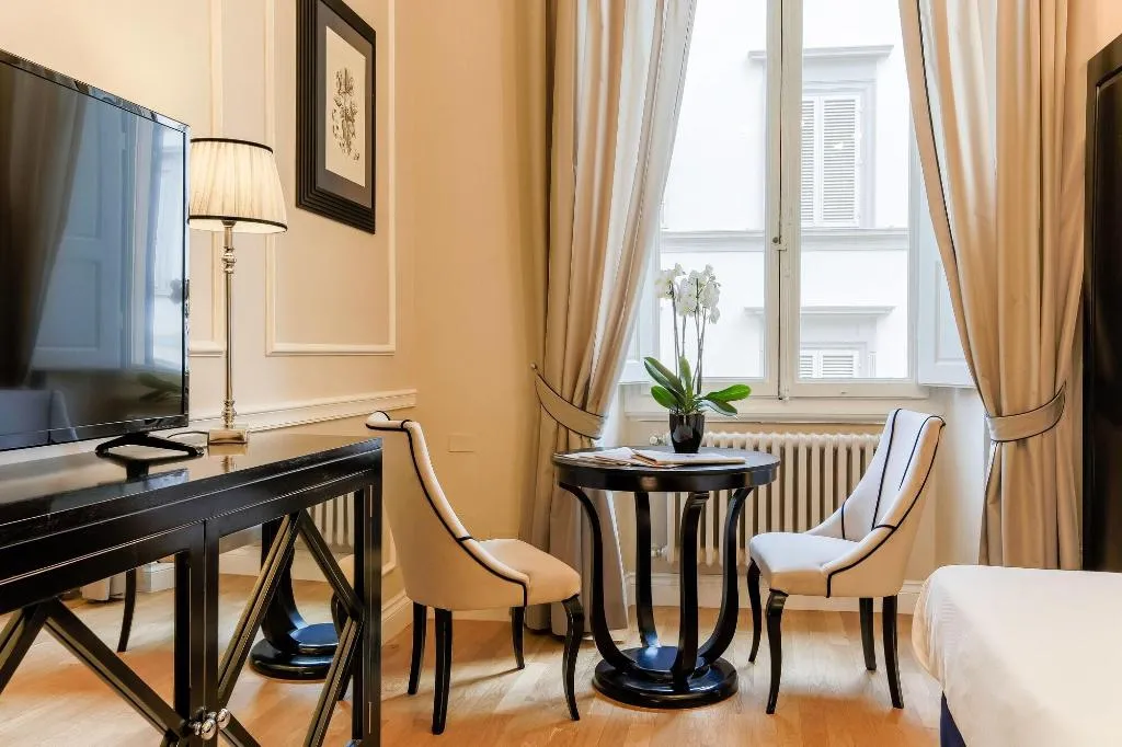 Room, Relais Tosinghi, Florence