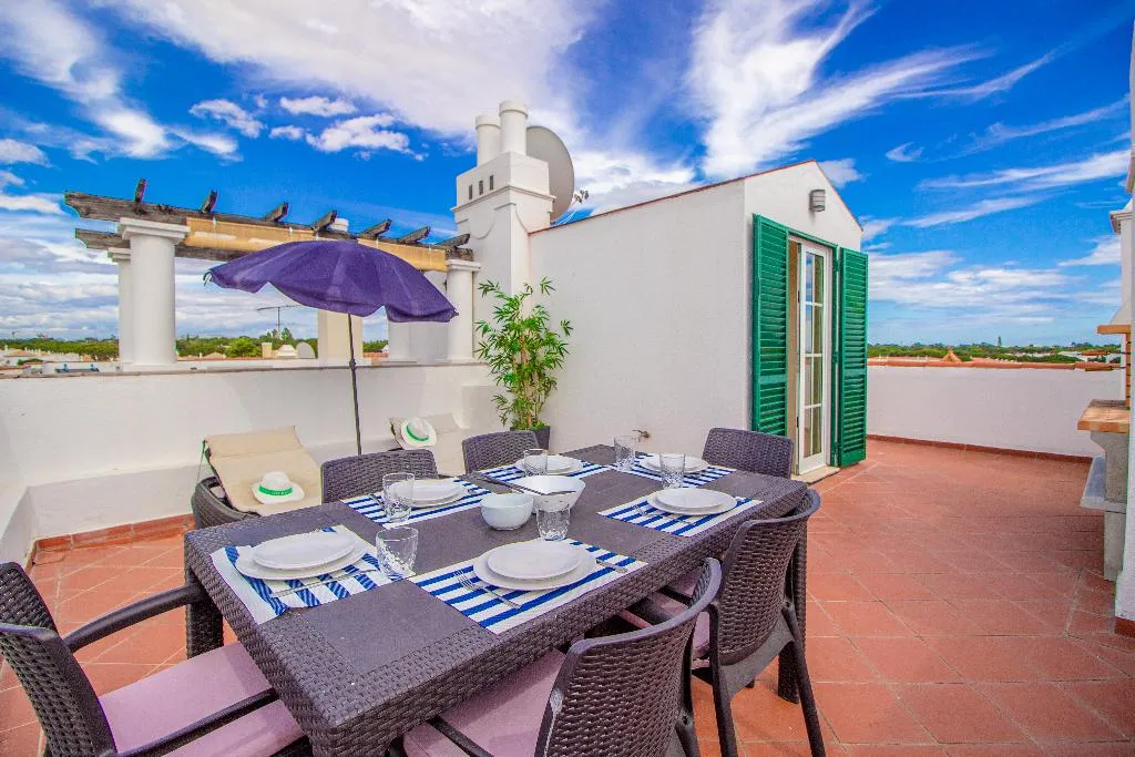 APARTMENT THREE BEDROOMS Room, Old Village & Prestige, Algarve