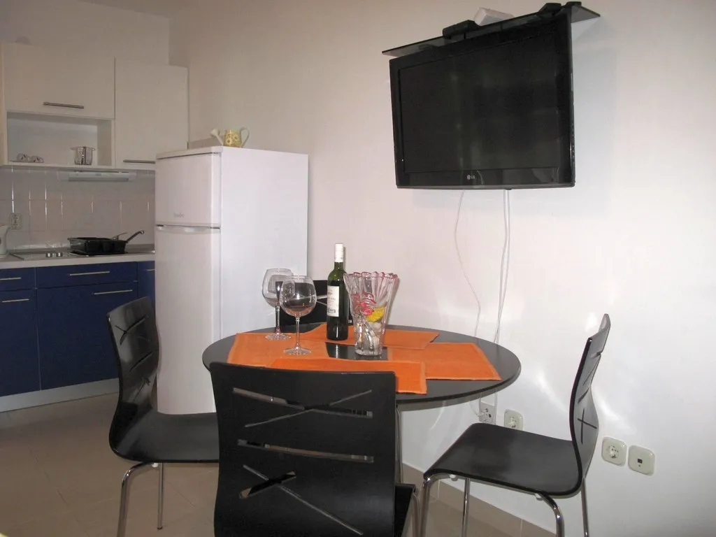 APARTMENT CAPACITY 4 Room, Apartments Mia, Split