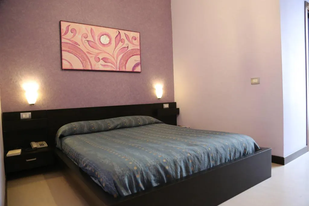 DOUBLE STANDARD Room, Hotel Nettuno, Naples