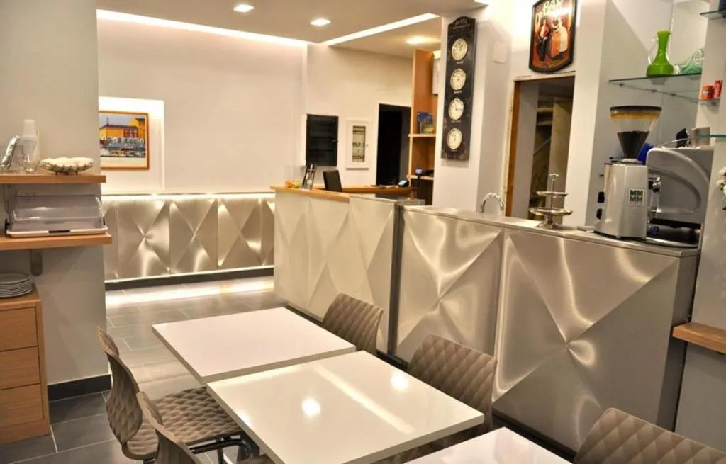 Lobby, Hotel Dover, Milan