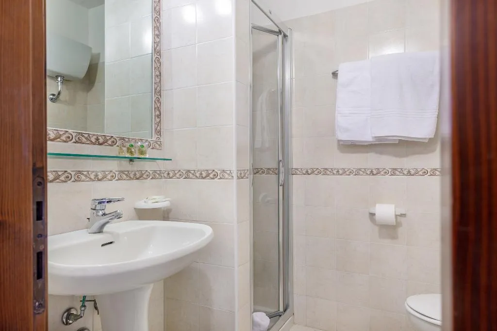 APARTMENT ONE BEDROOM ONE BATHROOM Room, Club Hotel Residence Baiaverde, Alghero