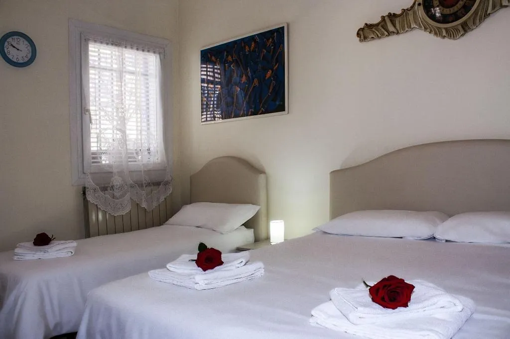 Room, Ai Tre Ponti, Venice