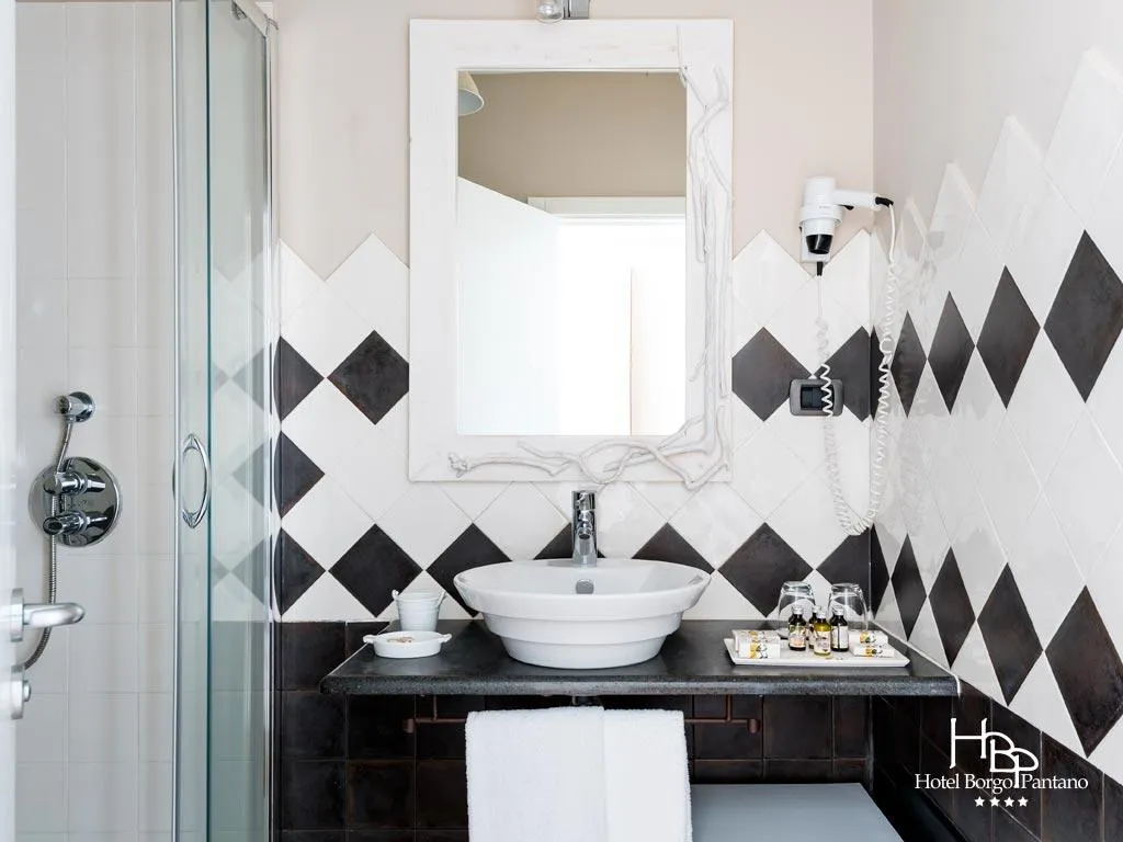 JUNIOR SUITE STANDARD Room, Hotel Borgo Pantano, Catania