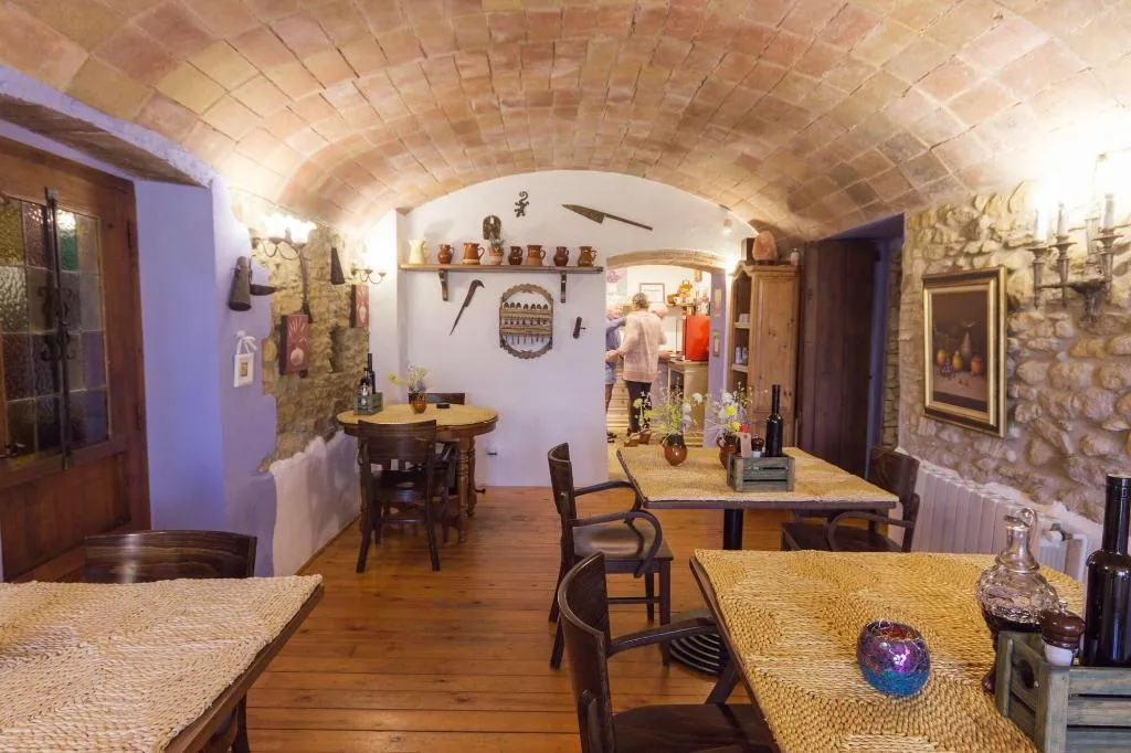 Restaurant, Hotel Mas Rabiol, Barcelona