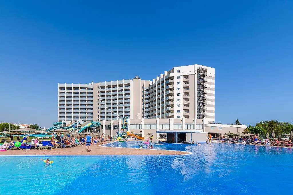 Pool, Jupiter Albufeira Hotel – Family & Fun, Algarve