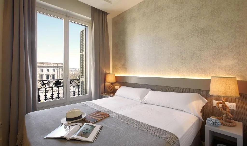 FAMILY ROOM STANDARD Room, Duquesa Suites, Barcelona