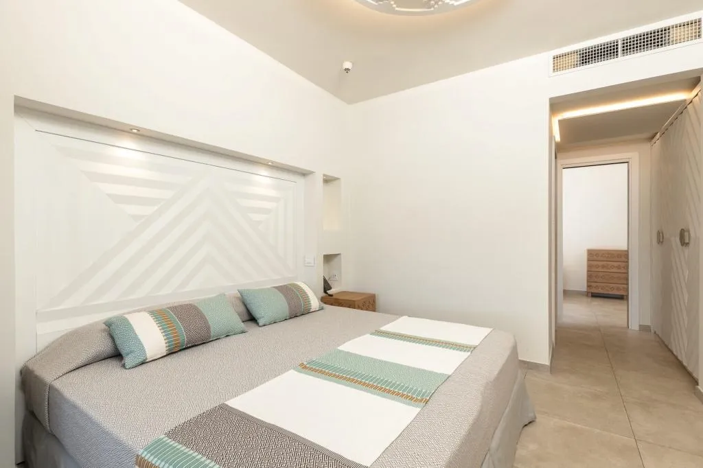 FAMILY ROOM GARDEN VIEW Room, Club Hotel Saraceno, Cagliari