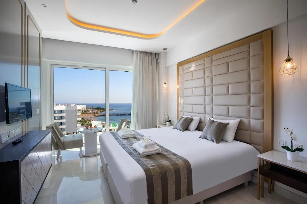 SINGLE SIDE SEA VIEW Room, Constantinos The Great Beach Hotel, Cyprus