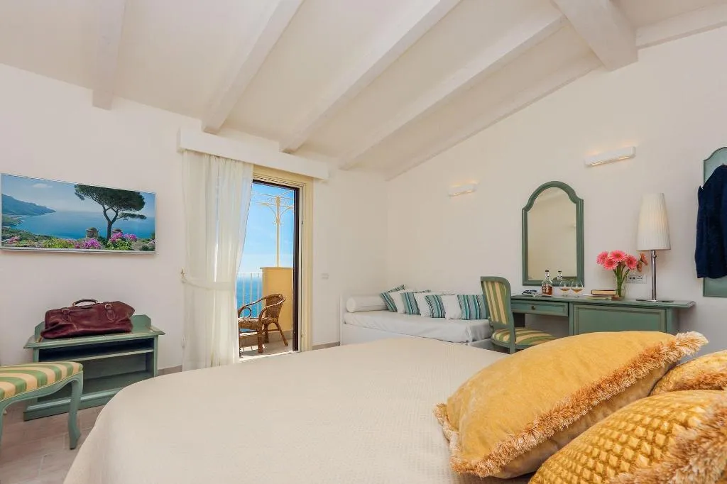 Room, Al Pesce d'Oro, Naples