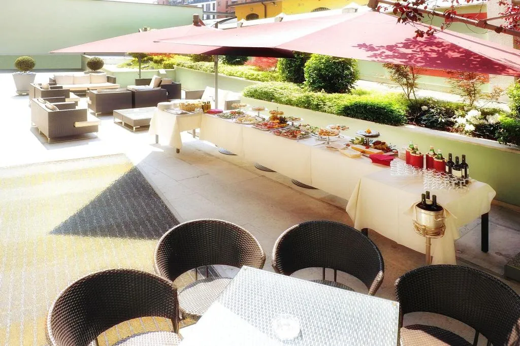 General view, Art Hotel Navigli, Milan