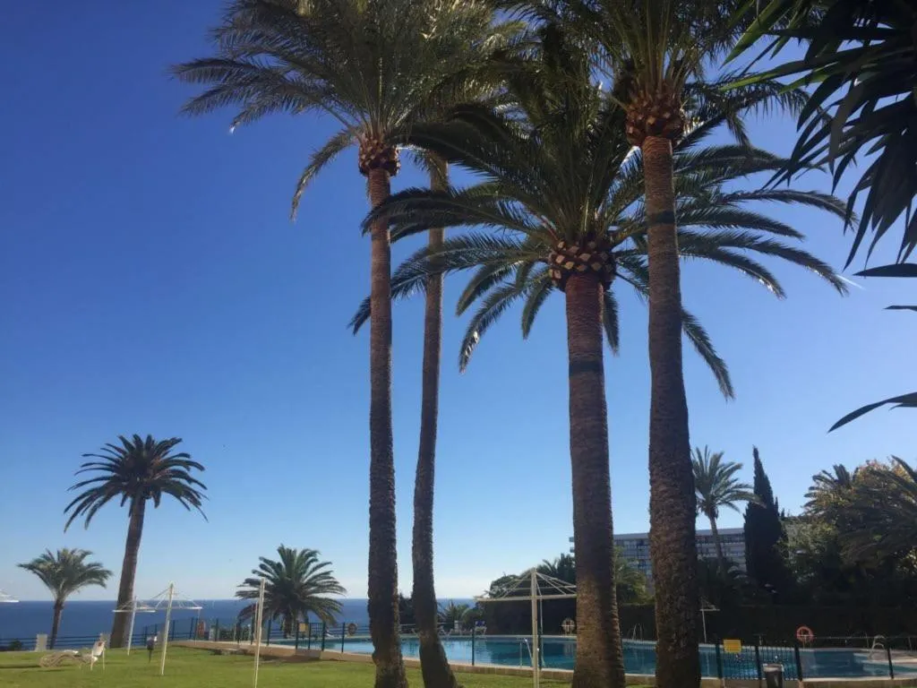 General view, Apartamentos Torre de la roca, Costa Del Sol