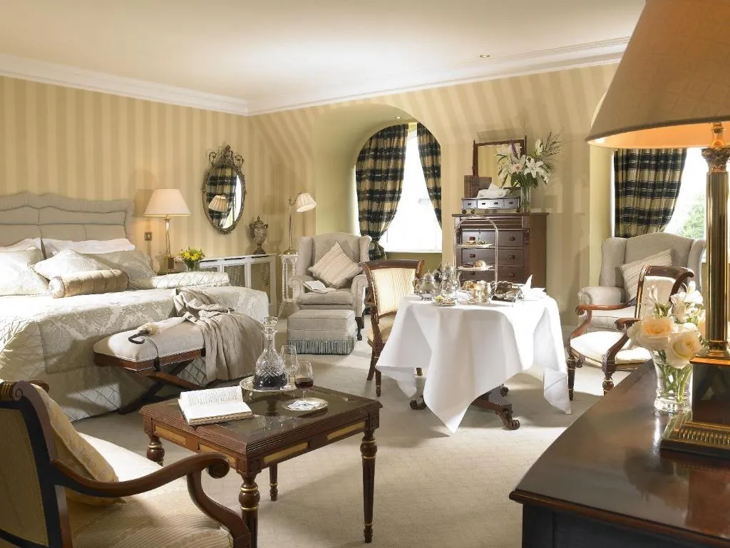 Double or Twin DELUXE Room, Hayfield Manor, Cork