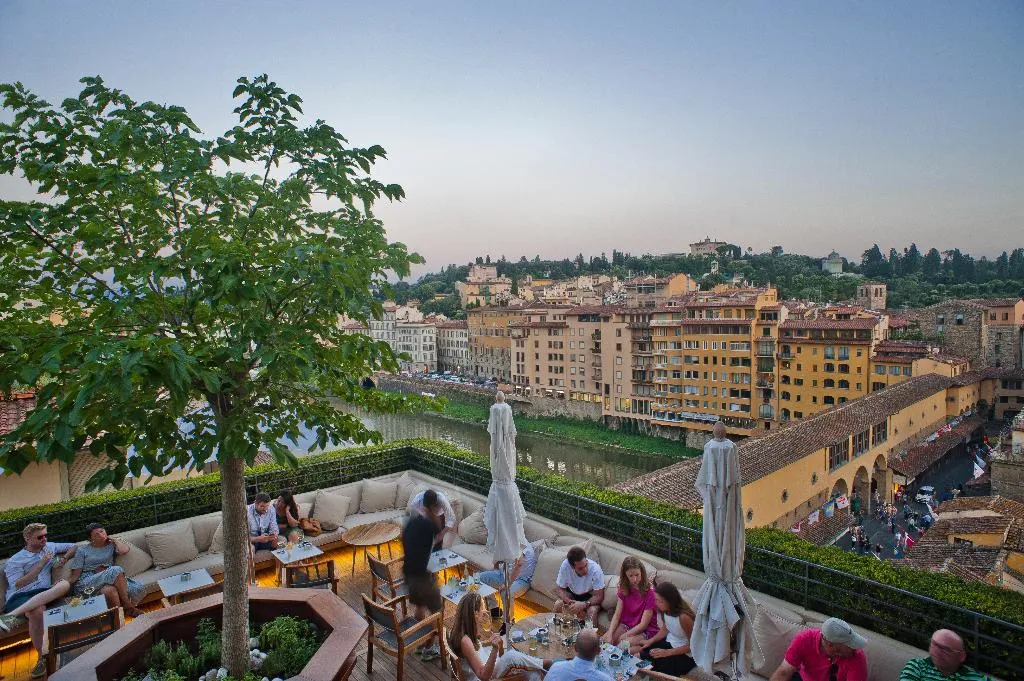 General view, Continentale, Florence