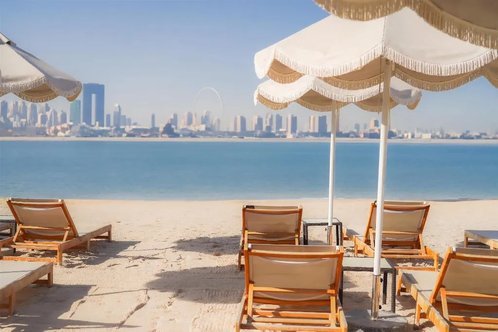 Beach, NH Collection Dubai The Palm, Dubai