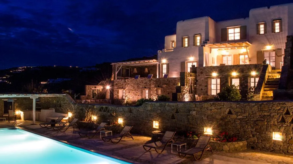 VILLA FOUR BEDROOMS Room, White Rock Suites & Villas, Mykonos