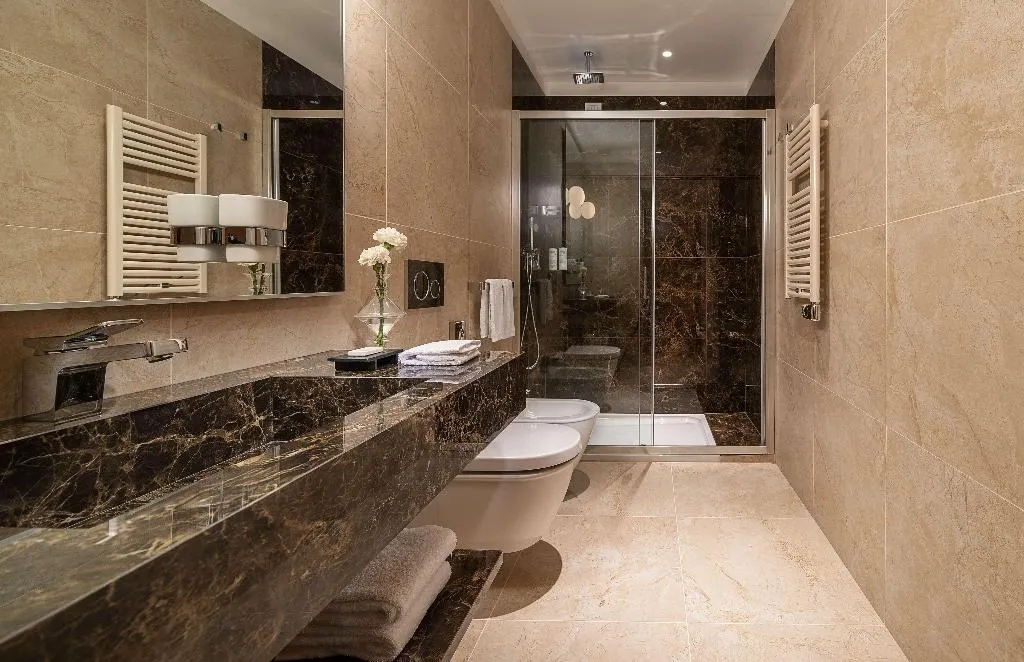 DOUBLE DELUXE KING BED Room, Worldhotel Casati 18, Milan